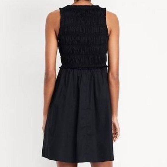 NWOT, SZ Petite Large 100% COTTON, Smocked Bodice Mini Dress, Black - Picture 2 of 2